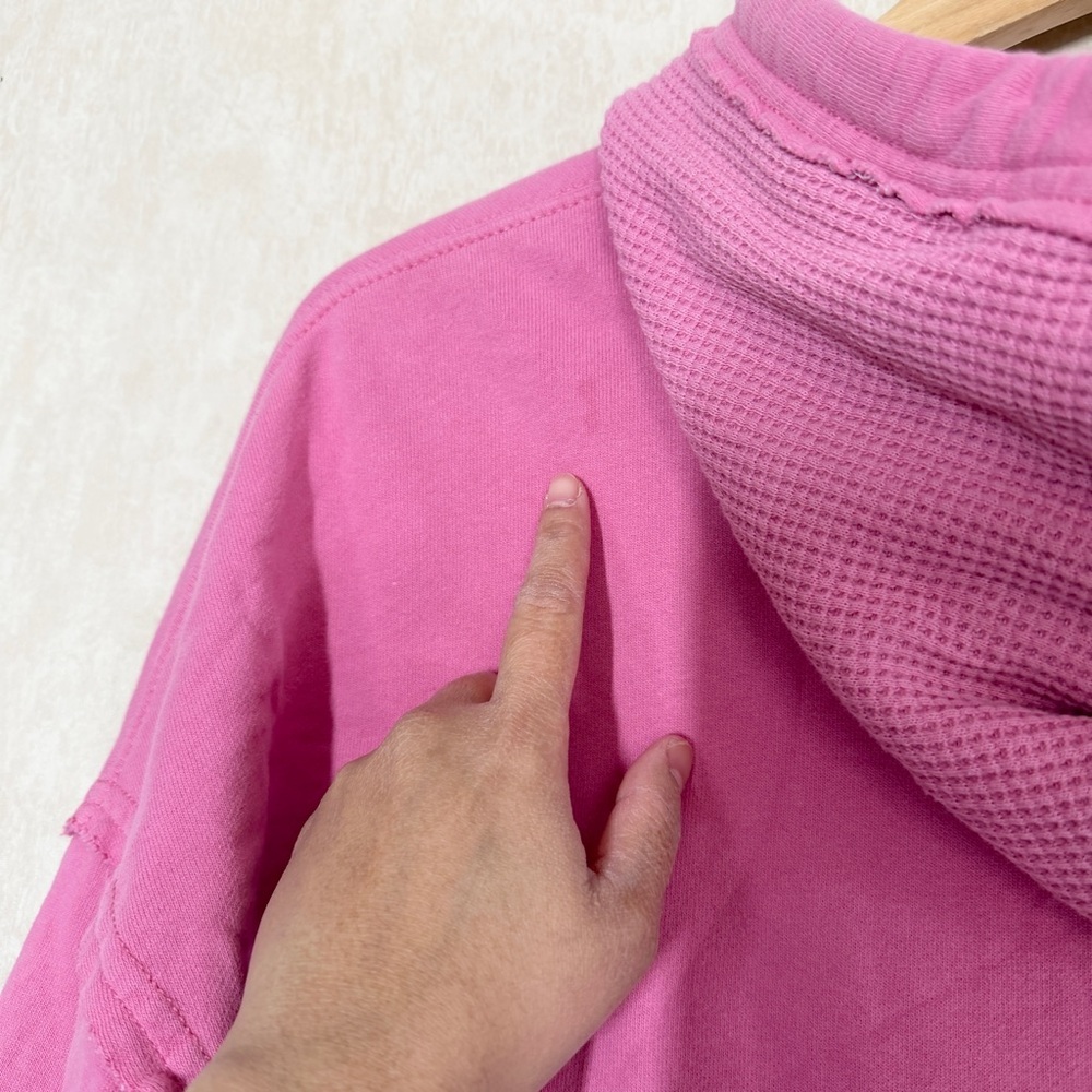 American Eagle Women’s Textured Big Hug Hooded Waffle Shaket Button Front Pink M - Picture 14 of 14
